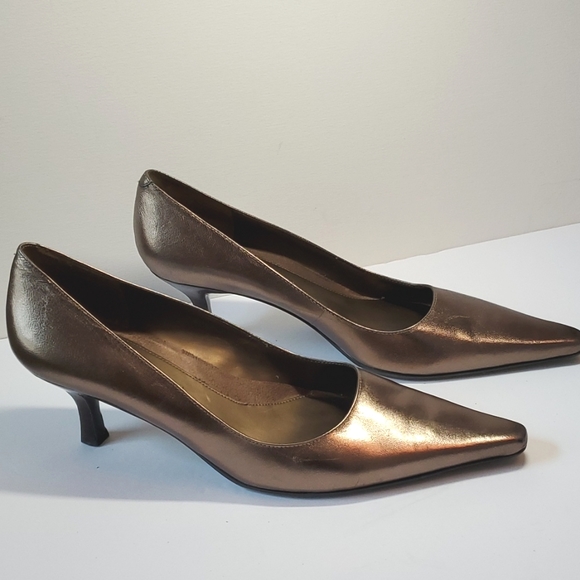 Bandolino Bronze Pumps 8.5 M - Picture 4 of 5